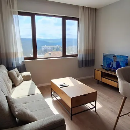 Mint 2 Veliko Tărnovo